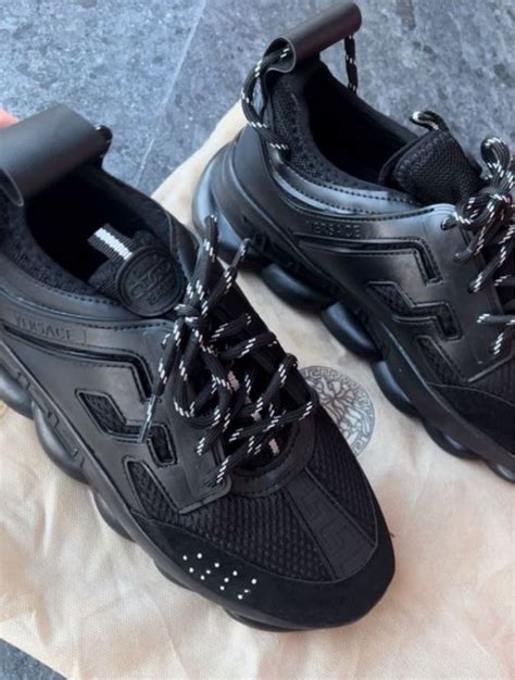 Top 5 Ways to Style Adidasi Versace Chain Reaction Dama